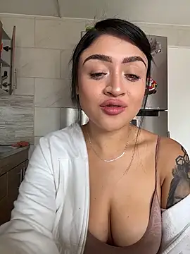 lucianaroy online show from 11.29.25