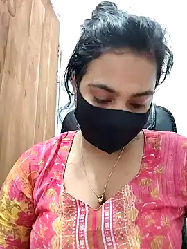 Ritusri Dotta online show from 12.17.24