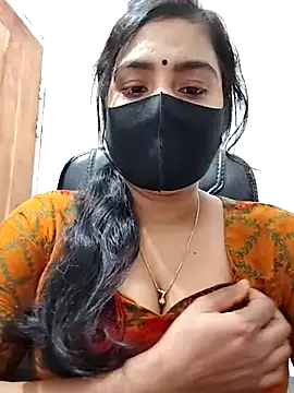 Ritusri Dotta online show from 02.18.25