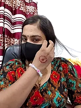 Snapshot of Ritusri_Dotta chatting on 10.06.25 Ritusri Dotta online show from 10.06.25