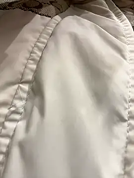 LikaCat online show from 12.24.24