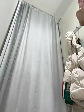 LikaCat online show from 02.08.25