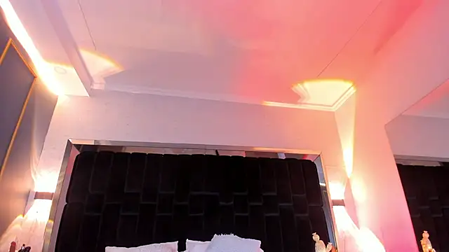 NikkySmiith online show from 01.29.25