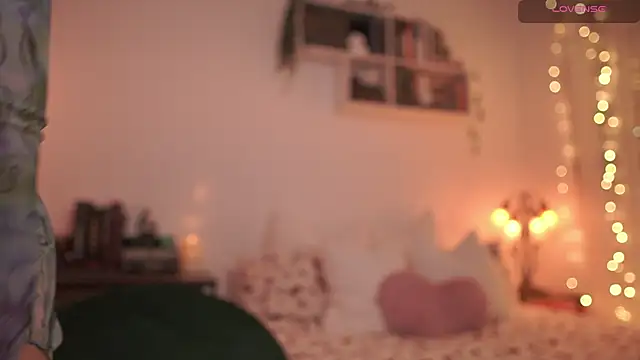 EmilyxRose - online show from 03.20.25