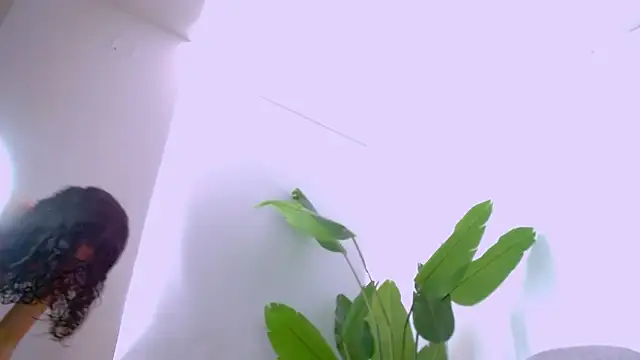 Snapshot of Sara_ow chatting on 02.09.26 Sara ow online show from 02.09.26