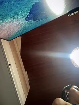 Snapshot of MarianaBenz chatting on 11.05.25 MarianaBenz online show from 11.05.25