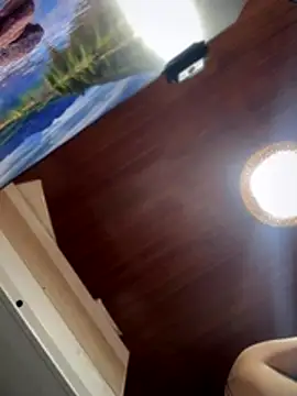 Snapshot of MarianaBenz chatting on 11.05.25 MarianaBenz online show from 11.05.25