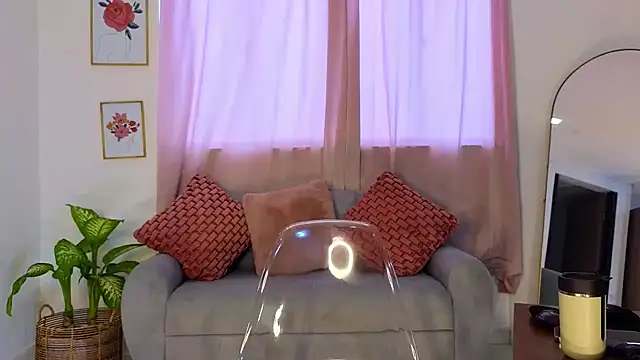 KristennBlue online show from 03.21.25