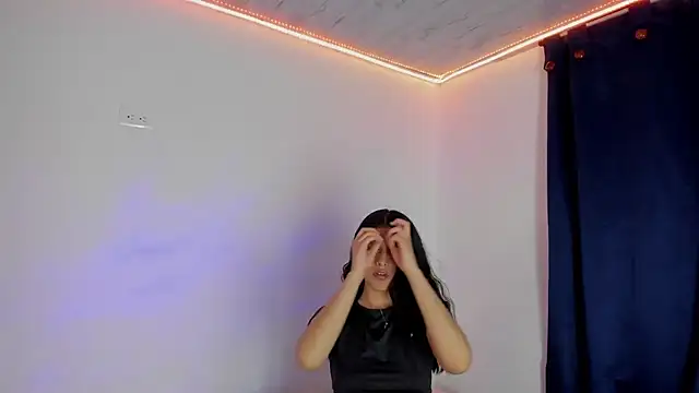 Snapshot of mari_mar69 chatting on 01.15.25 mari mar69 online show from 01.15.25