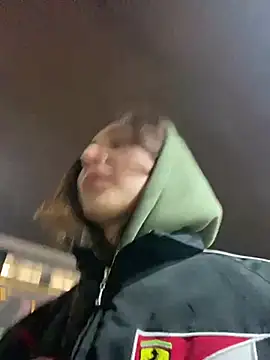 Snapshot of QuitieLia chatting on 01.19.25 QuitieLia online show from 01.19.25