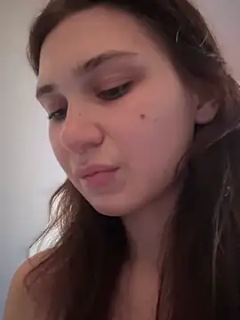 Snapshot of QuitieLia chatting on 01.26.25 QuitieLia online show from 01.26.25