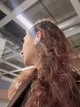 Snapshot of QuitieLia chatting on 09.09.25 QuitieLia online show from 09.09.25