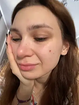 QuitieLia online show from 02.12.26