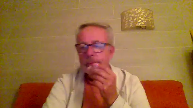 tuggy59 online show from 01.12.26