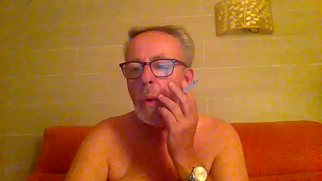 Snapshot of tuggy59 chatting on 06.20.26 tuggy59 online show from 06.20.26