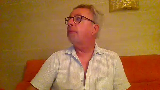 Snapshot of tuggy59 chatting on 07.05.26 tuggy59 online show from 07.05.26