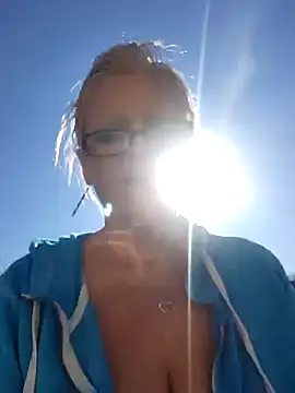 Snapshot of Southern_Bella chatting on 02.02.25 Southern Bella online show from 02.02.25