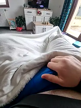 Snapshot of hairydickfr chatting on 02.25.25 hairydickfr online show from 02.25.25