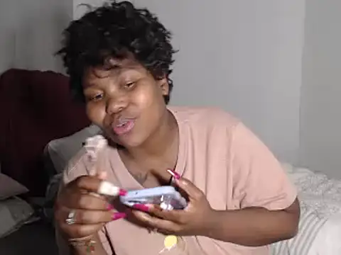 Real1SweetQueen online show from 10.04.25