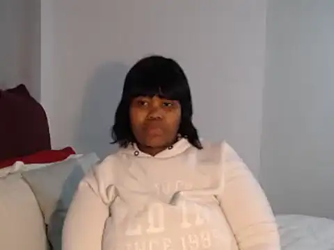 Real1SweetQueen online show from 10.26.25