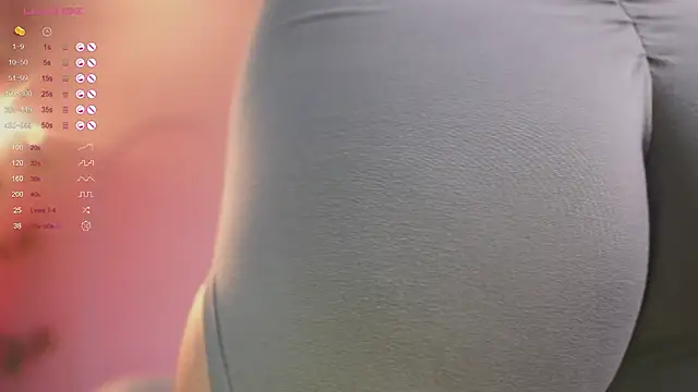 Snapshot of mia_colin1_ chatting on 09.26.25 mia colin1 online show from 09.26.25