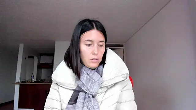 Snapshot of zoe_jeane_beker chatting on 03.04.25 zoe jeane beker online show from 03.04.25