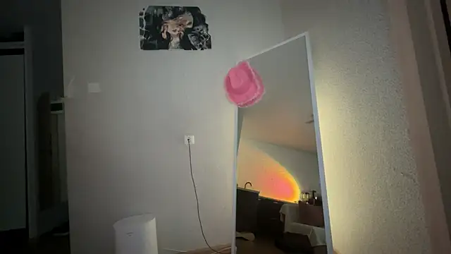 Al1ce Fox online show from 04.20.26