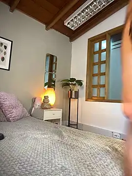 samanthfox444   online show from 02.08.25