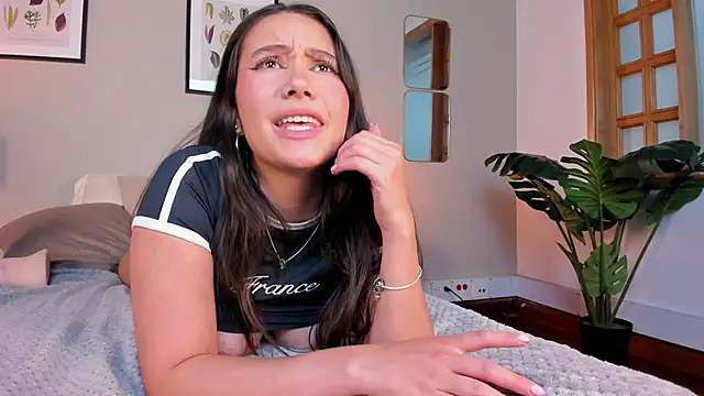samanthfox444   online show from 02.12.25