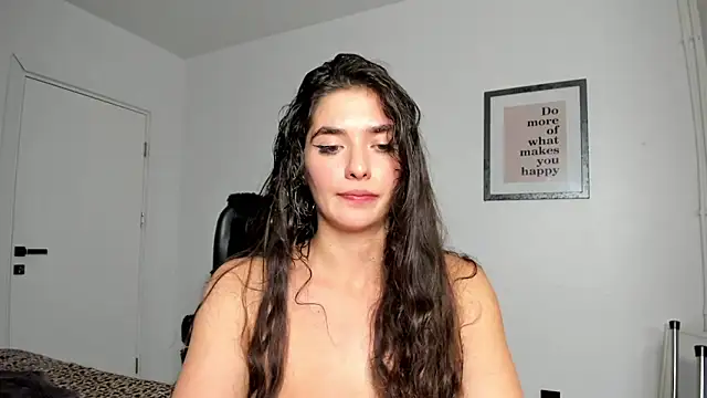 PortraitMarie online show from 01.16.25