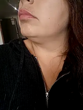 Snapshot of seherlatin chatting on 10.03.25 seherlatin online show from 10.03.25