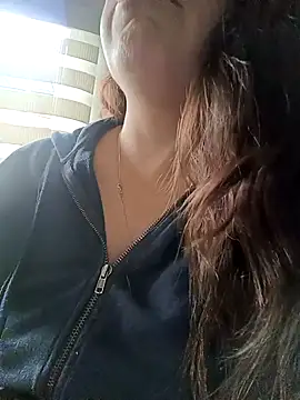 Snapshot of seherlatin chatting on 10.06.25 seherlatin online show from 10.06.25