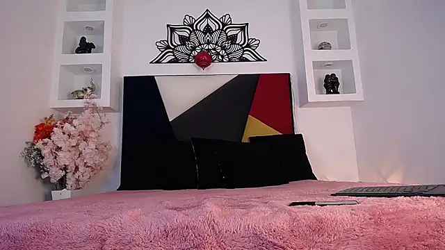 Katy Van online show from 12.29.24