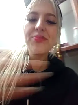Snapshot of eva-2023 chatting on 01.30.25 eva-2023 online show from 01.30.25