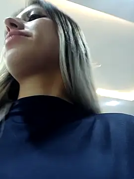 Snapshot of eva-2023 chatting on 10.12.25 eva-2023 online show from 10.12.25