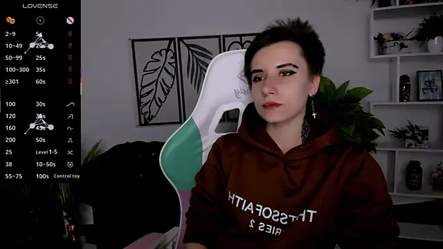 Snapshot of _Rein_ramm chatting on 09.27.25 Rein ramm online show from 09.27.25