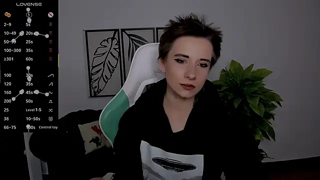 Snapshot of _Rein_ramm chatting on 10.09.25 Rein ramm online show from 10.09.25