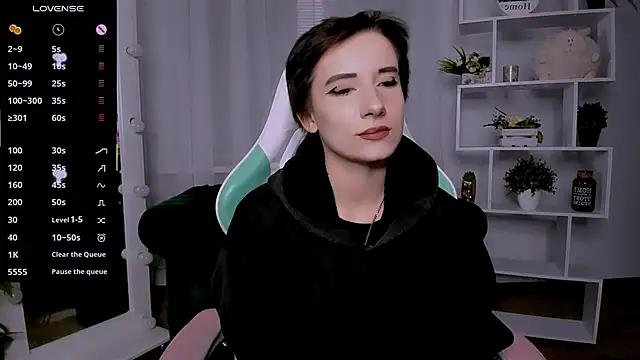 Snapshot of _Rein_ramm chatting on 11.09.25 Rein ramm online show from 11.09.25