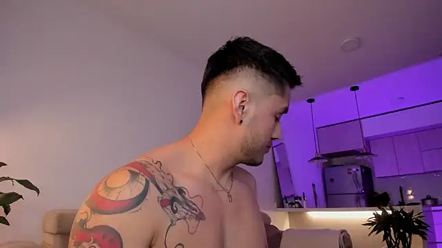 Chriskyle  online show from 03.20.25