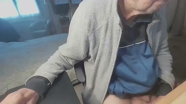 papillonhotofficial online show from 04.18.26