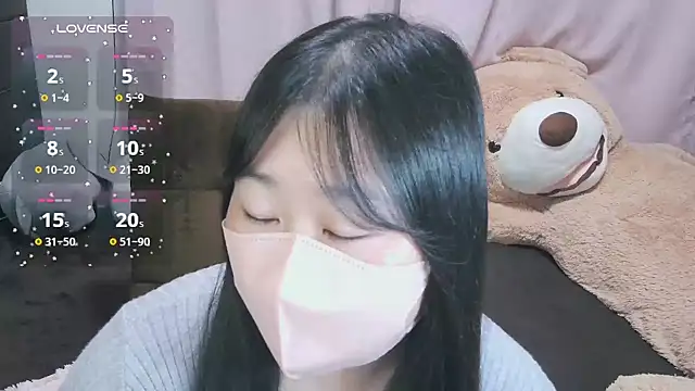 yuinyan3150 online show from 11.30.25