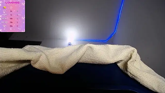 xairaruiz  online show from 01.19.25