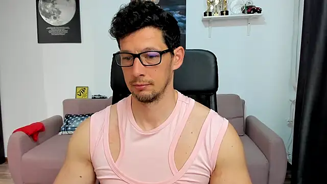 BrutusK08 online show from 04.21.26