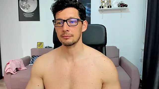 BrutusK08 online show from 04.22.26