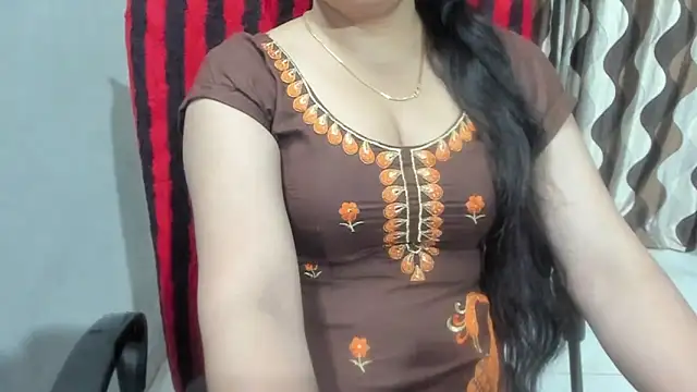 Snapshot of Kaur_Jannat chatting on 03.14.26 Kaur Jannat online show from 03.14.26