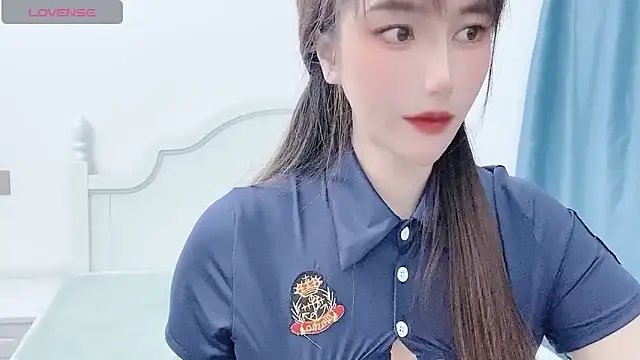 Snapshot of LIsha--170 chatting on 11.04.25 LIsha--170 online show from 11.04.25