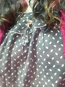 CUTE SOPHIA- online show from 12.15.24