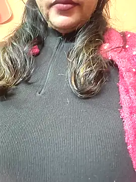 CUTE SOPHIA- online show from 12.15.24