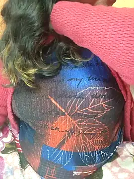 CUTE SOPHIA- online show from 12.18.24