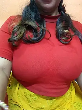 CUTE SOPHIA- online show from 01.25.25